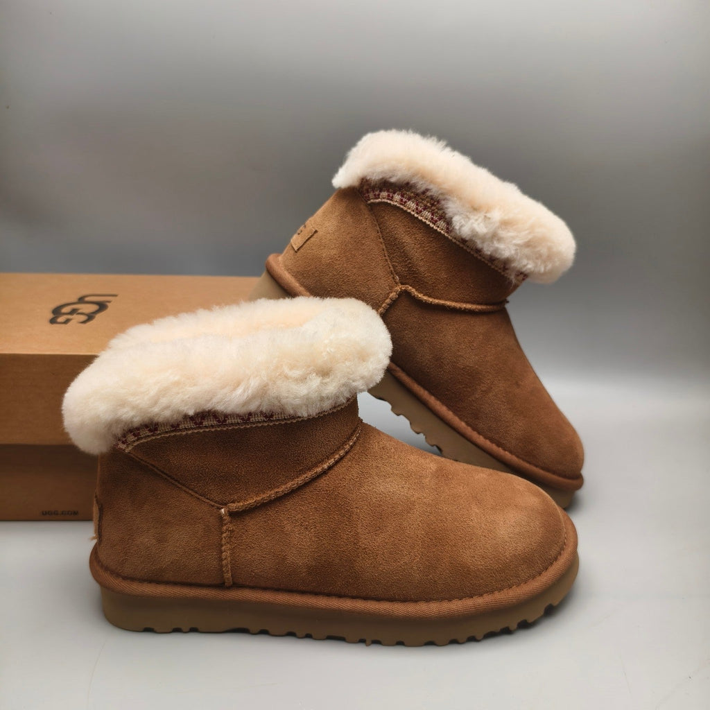 Chestnut Ethnic Style Low-Top Casual Sneakers — New Arrival | In Stock