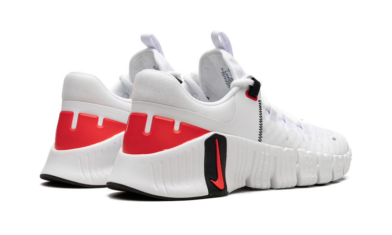 Nike Free Metcon 5 'White & Bright Crimson' – DV3949-100 | Versatile Training Shoe with Free Sole Flexibility & Metcon Stability