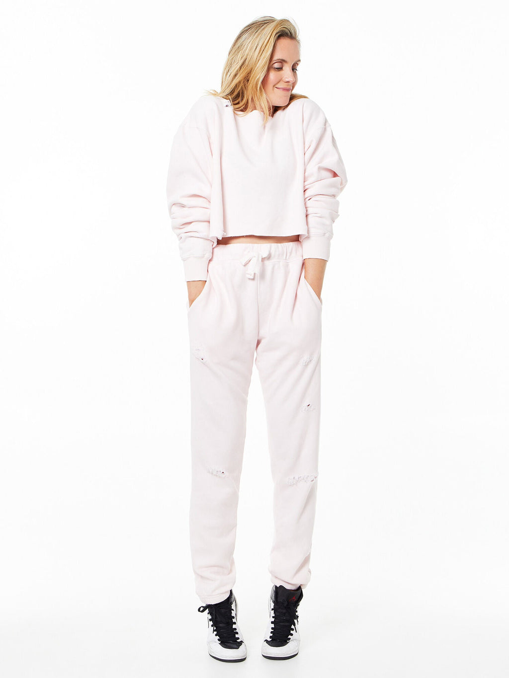 THE WORLD ROSE SWEATPANT