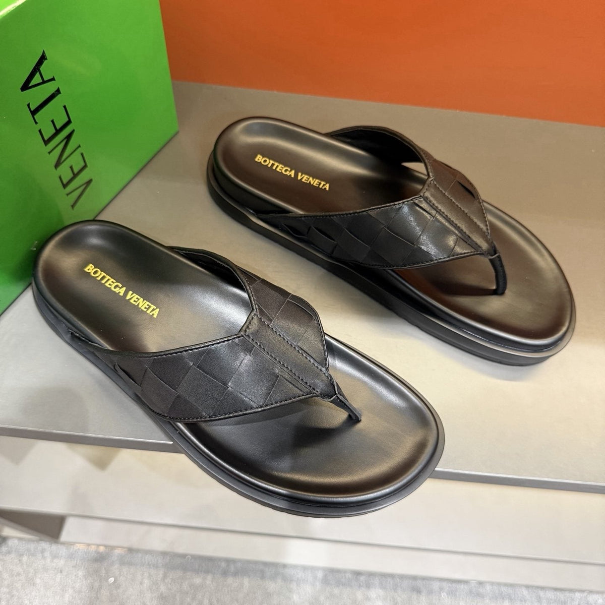 Bottega Veneta Men's Black Woven Thong Sandals