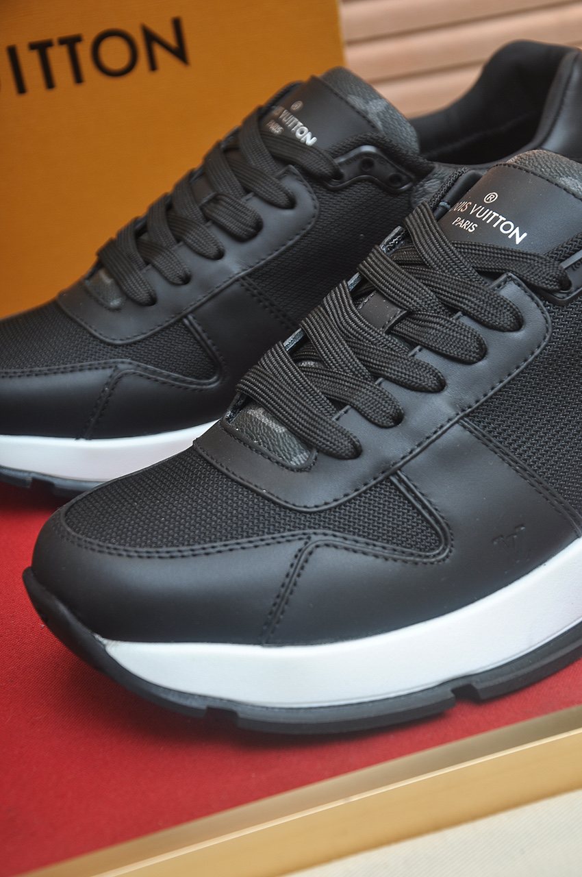 Louis Vuitton Black Leather Low-Top Sneakers