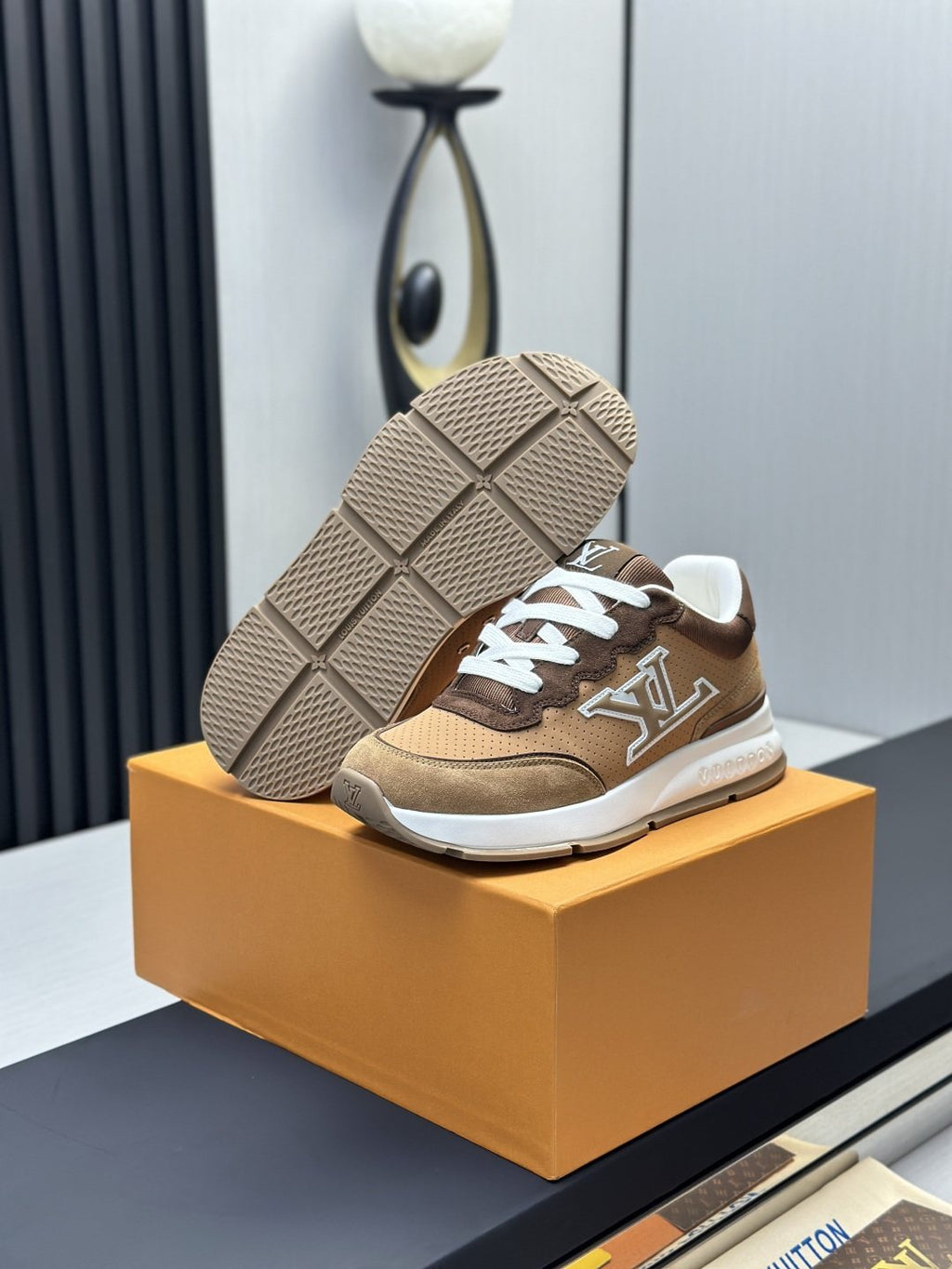 Louis Vuitton Low-Top Lace-Up Sneakers