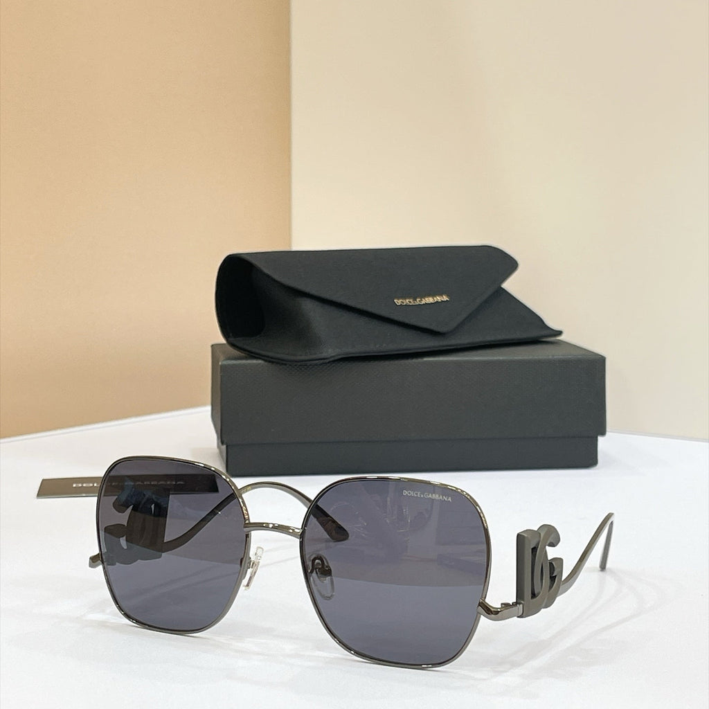 Dolce & Gabbana Sunglasses – DG1497LB